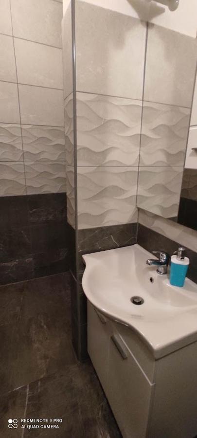 Apartman Sipak 퓨지네 외부 사진