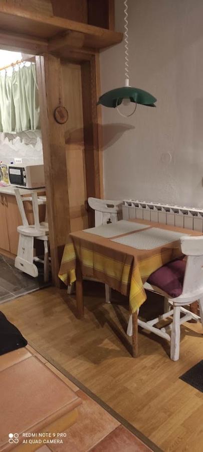 Apartman Sipak 퓨지네 외부 사진